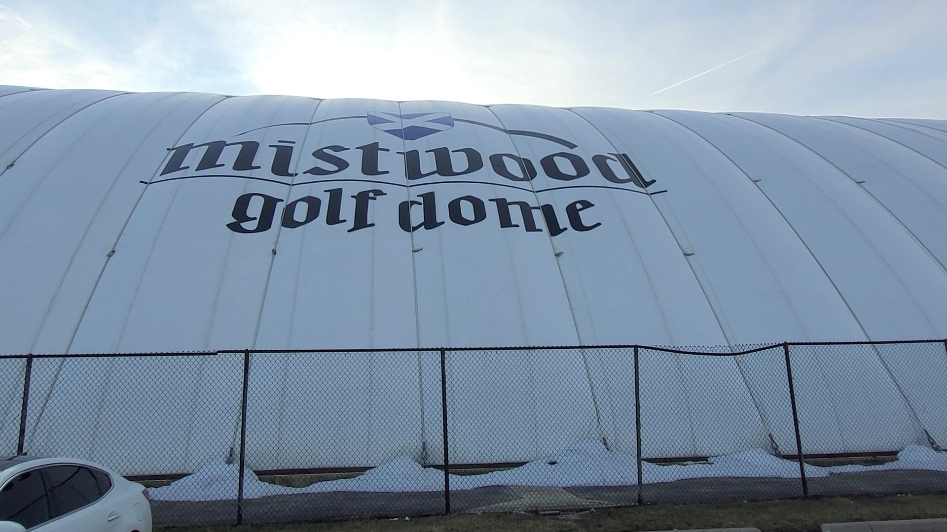 Mistwood Indoor Golf Dome Review | Bolingbrook, IL Mistwood Indoor Golf Dome Review | Bolingbrook, IL